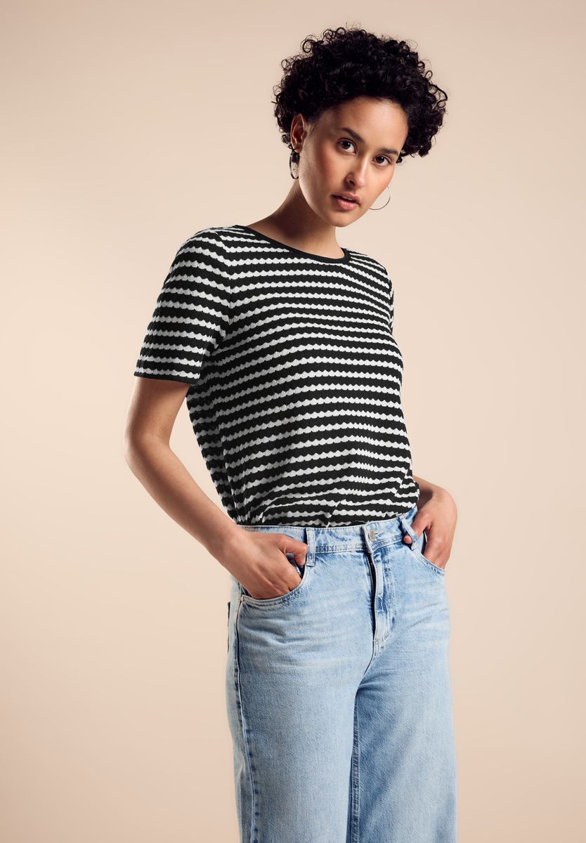 T-Shirt in Strickoptik