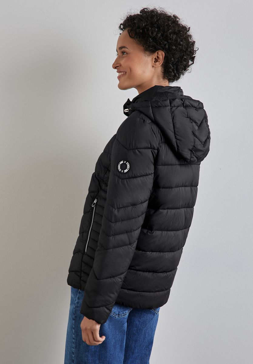 Kurze Steppjacke