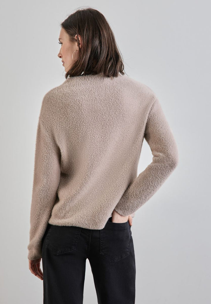 Federgarn Pullover