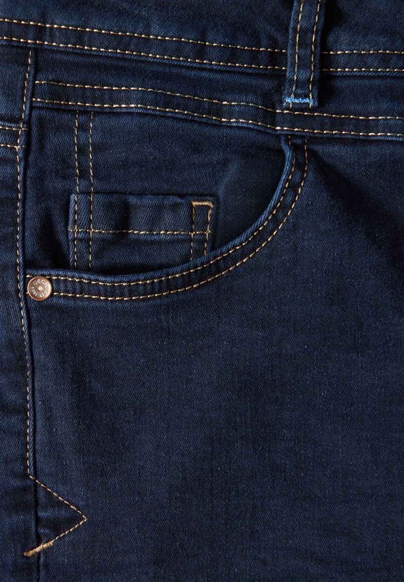 Rinsed Wide Leg Jeans