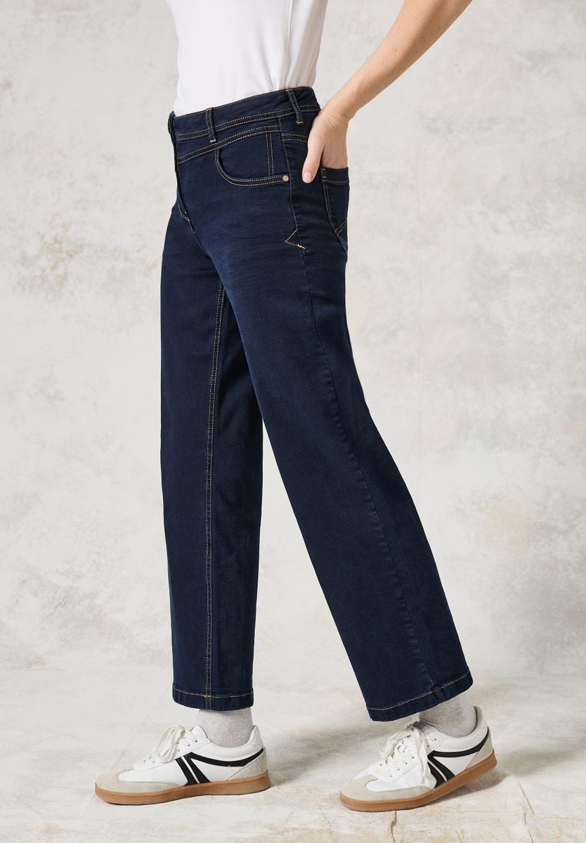 Rinsed Wide Leg Jeans