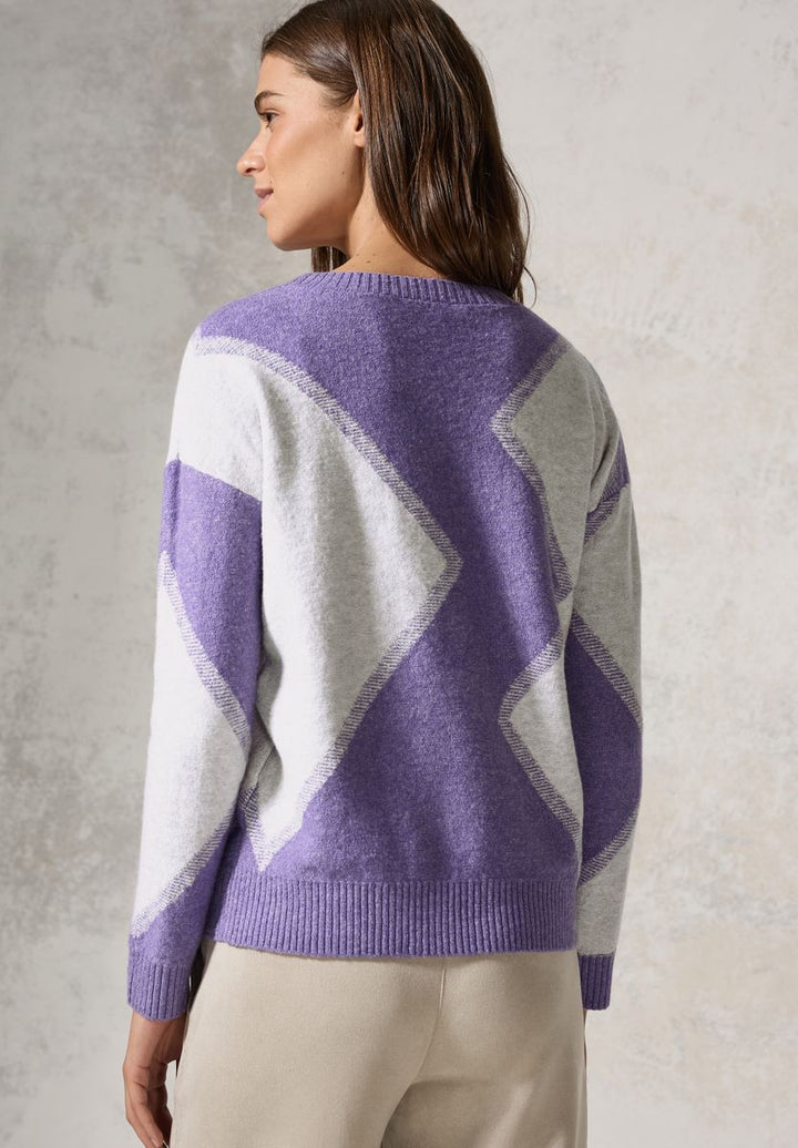 Gemusterter Pullover