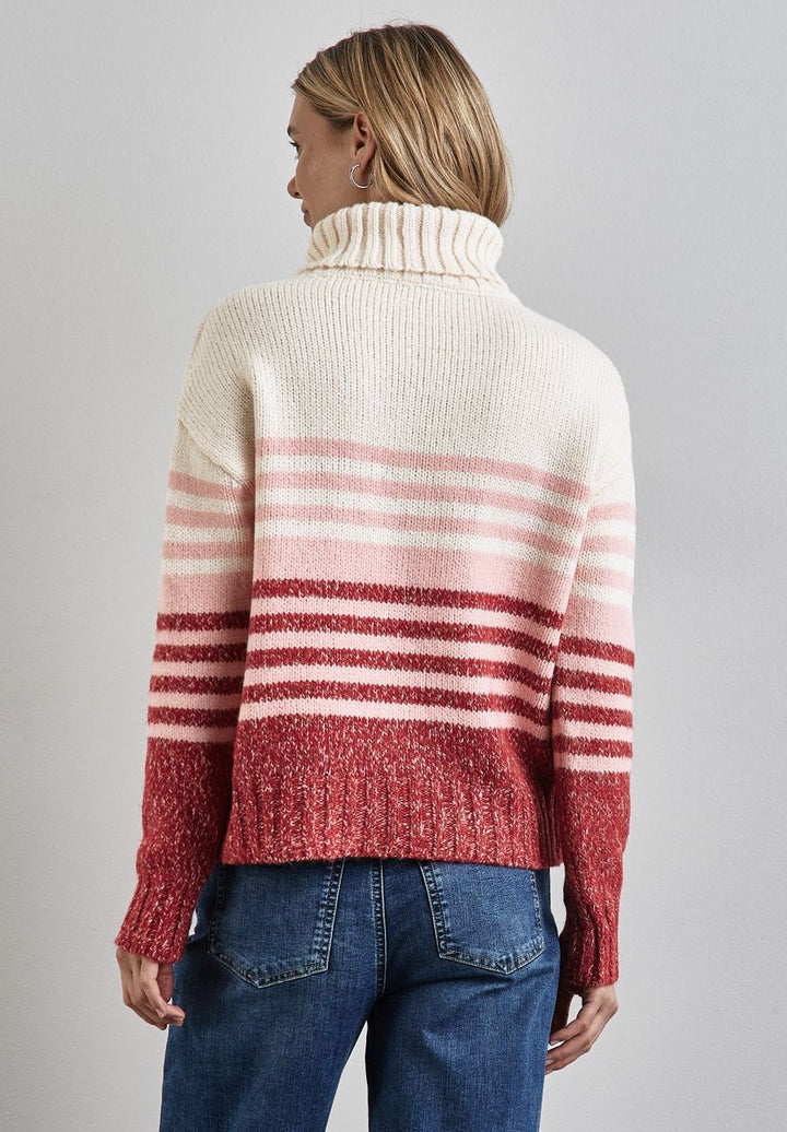 Gestreifter Strickpullover