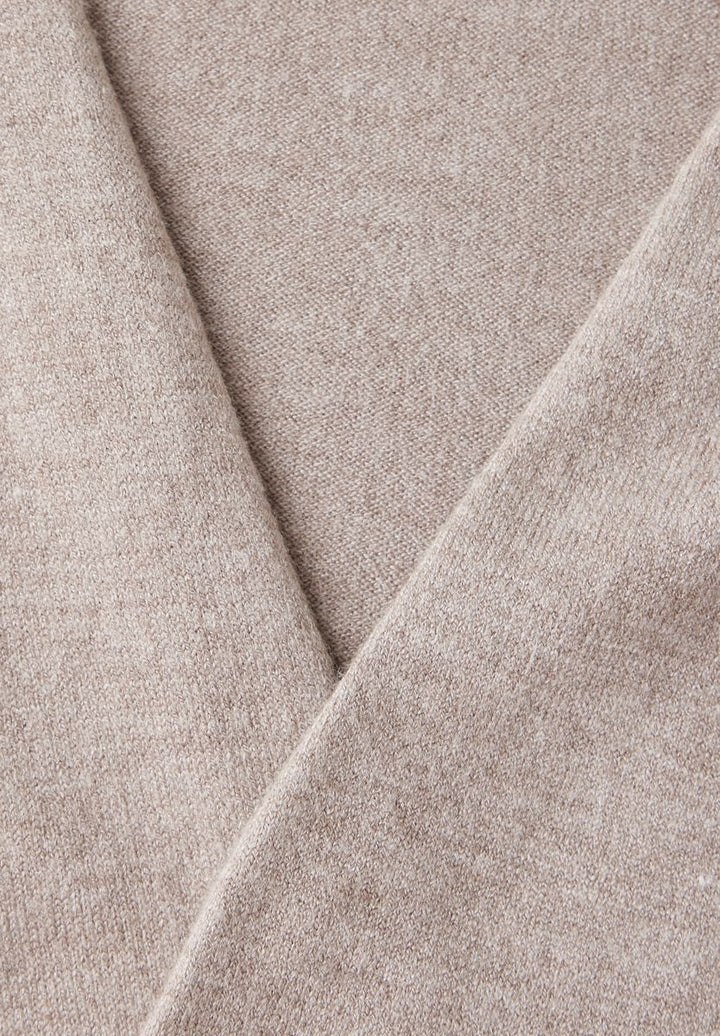 Offene Strickjacke