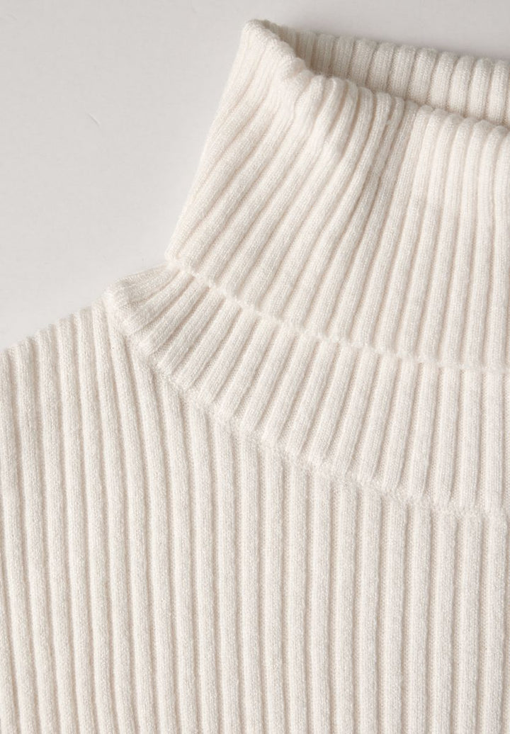 Basic Rollkragen-Pullover