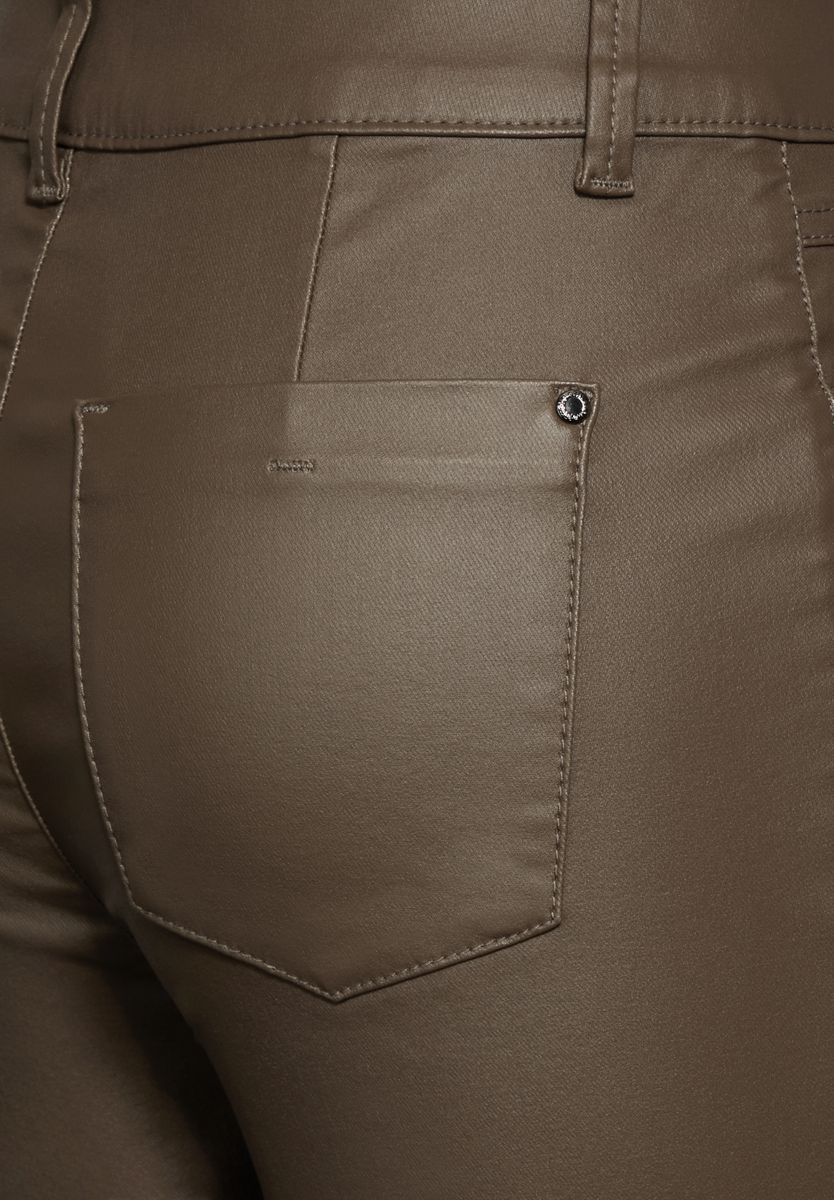 Hose im Leder-Look