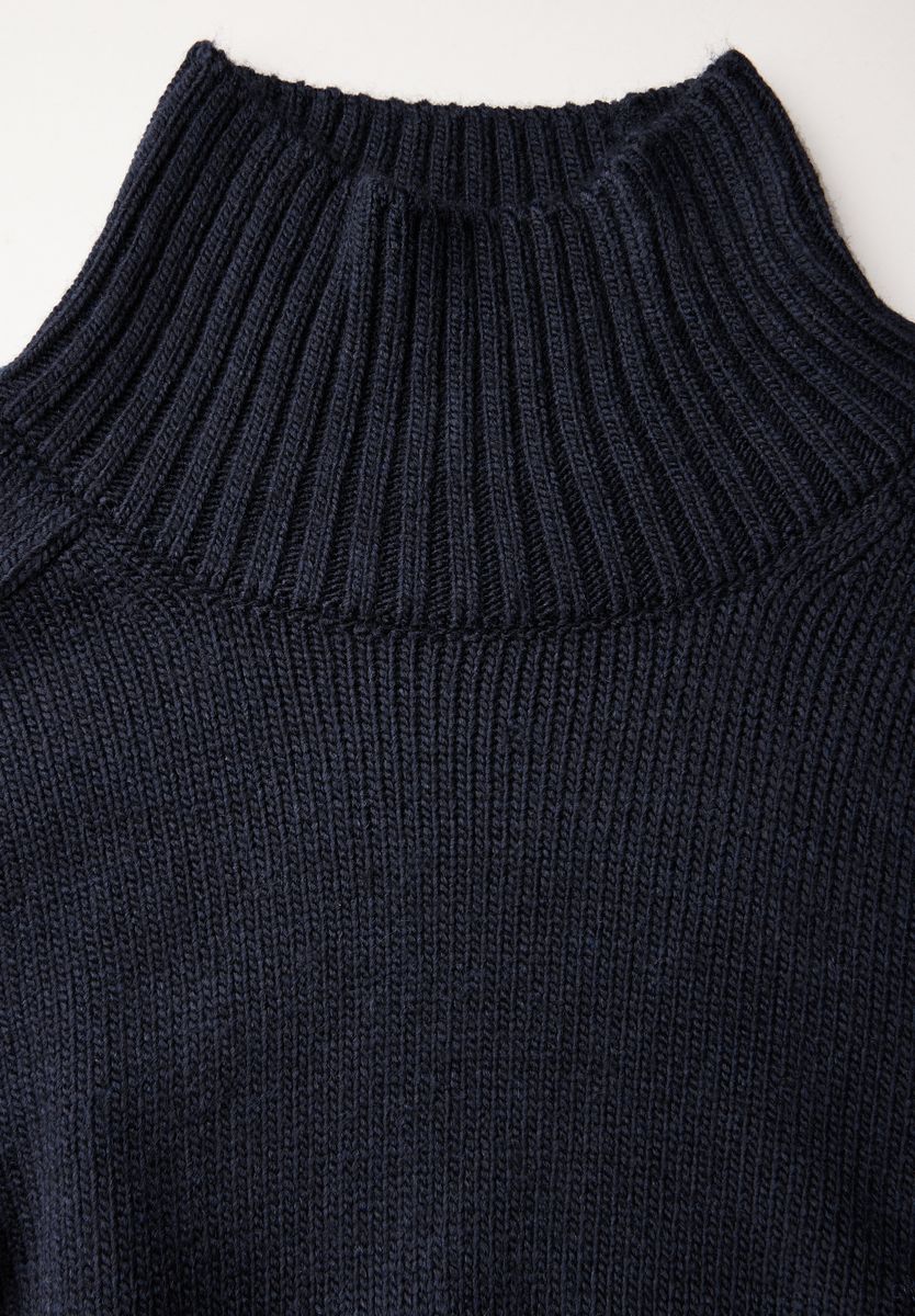 Turtleneck Pullover