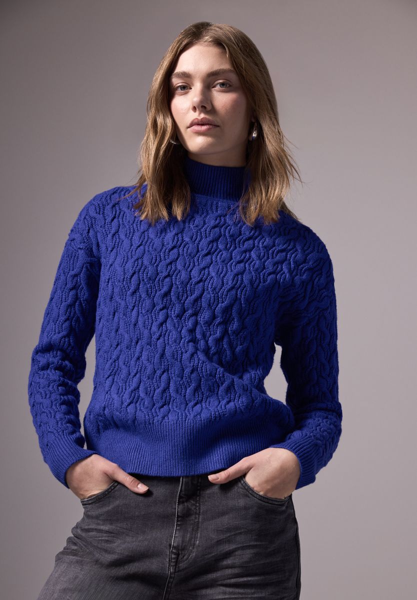 Kurzer Strickpullover