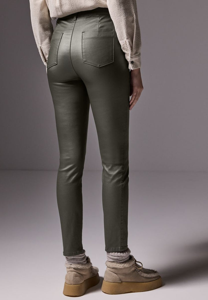 Beschichtete Hose
