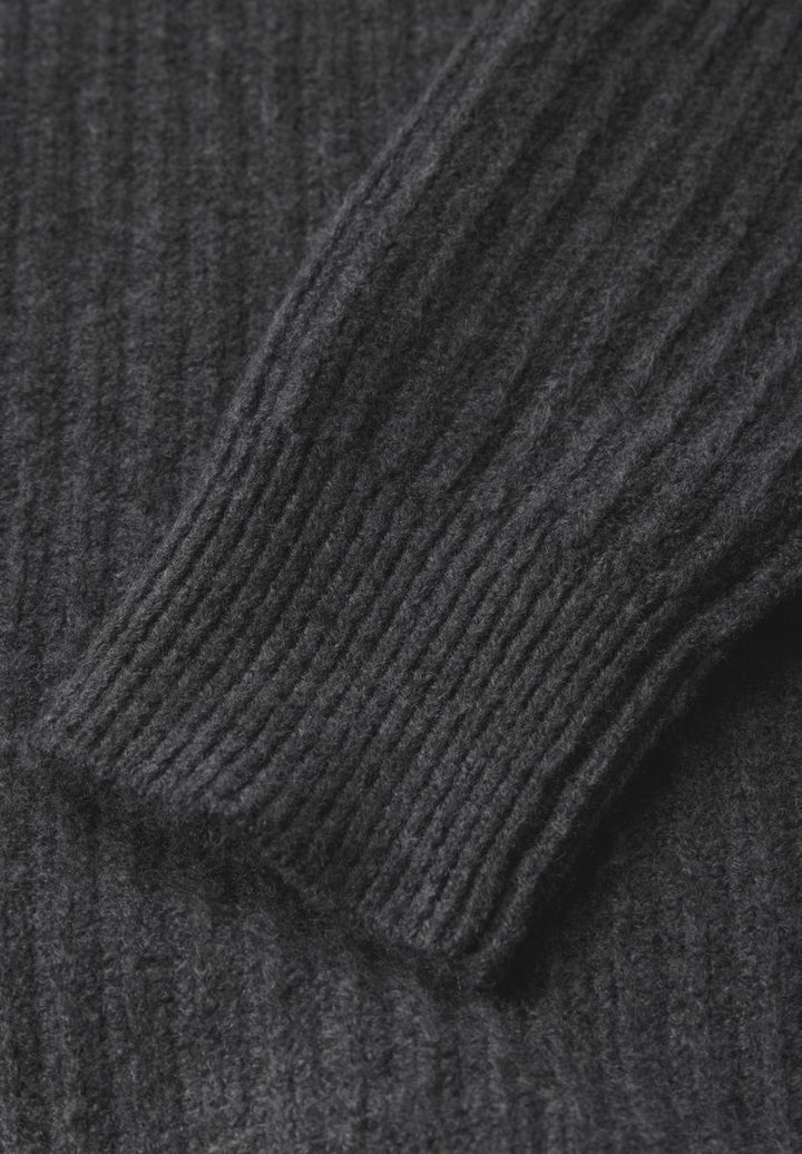 Pullover mit Struktur