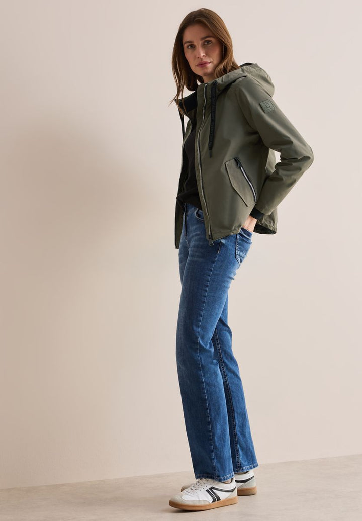 Kurze Jacke