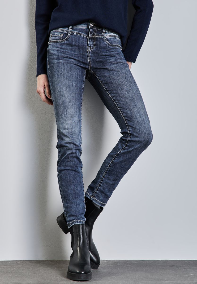 Jeans im Slim Fit