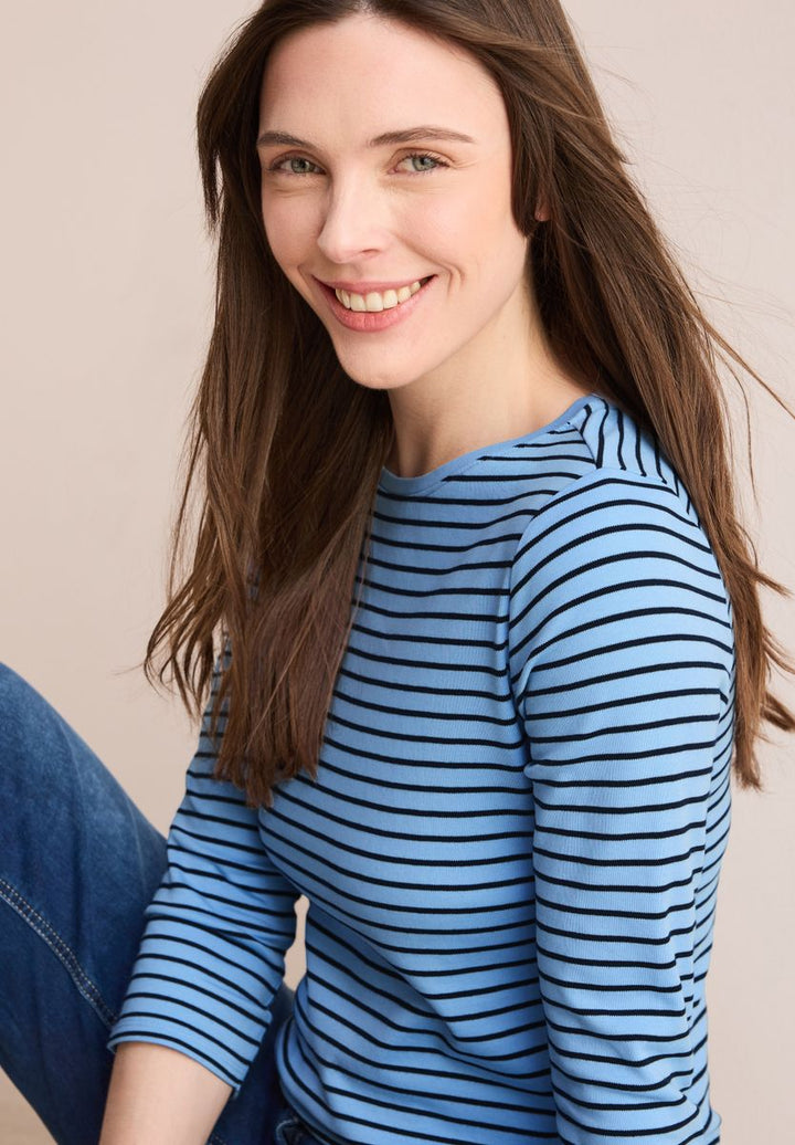Gestreiftes Shirt