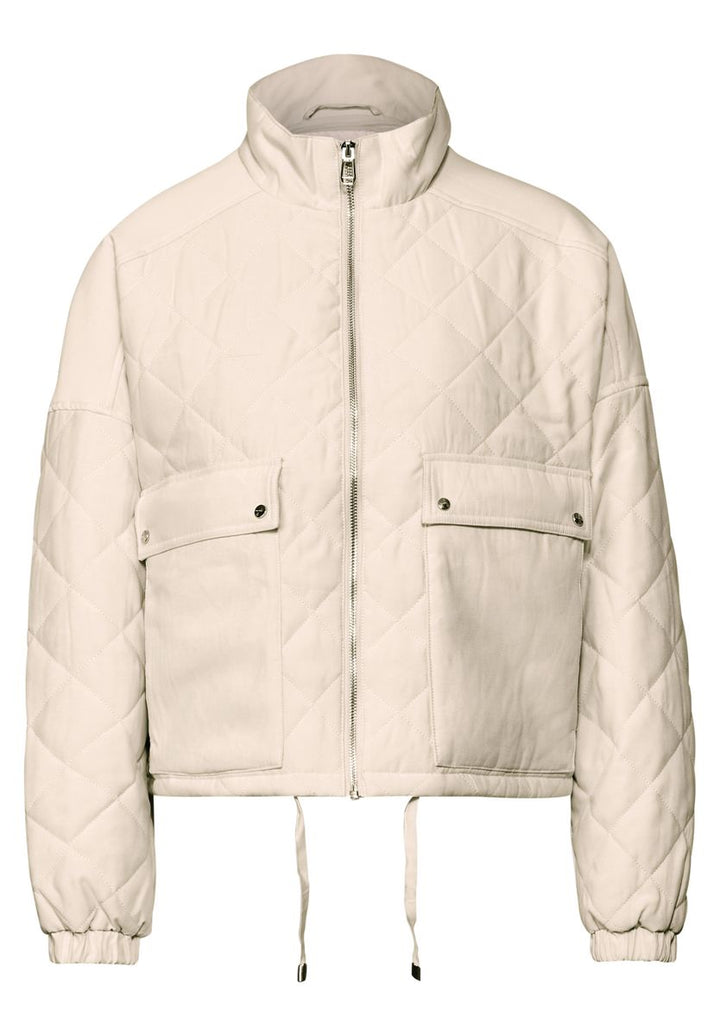 Leichte kurze Steppjacke