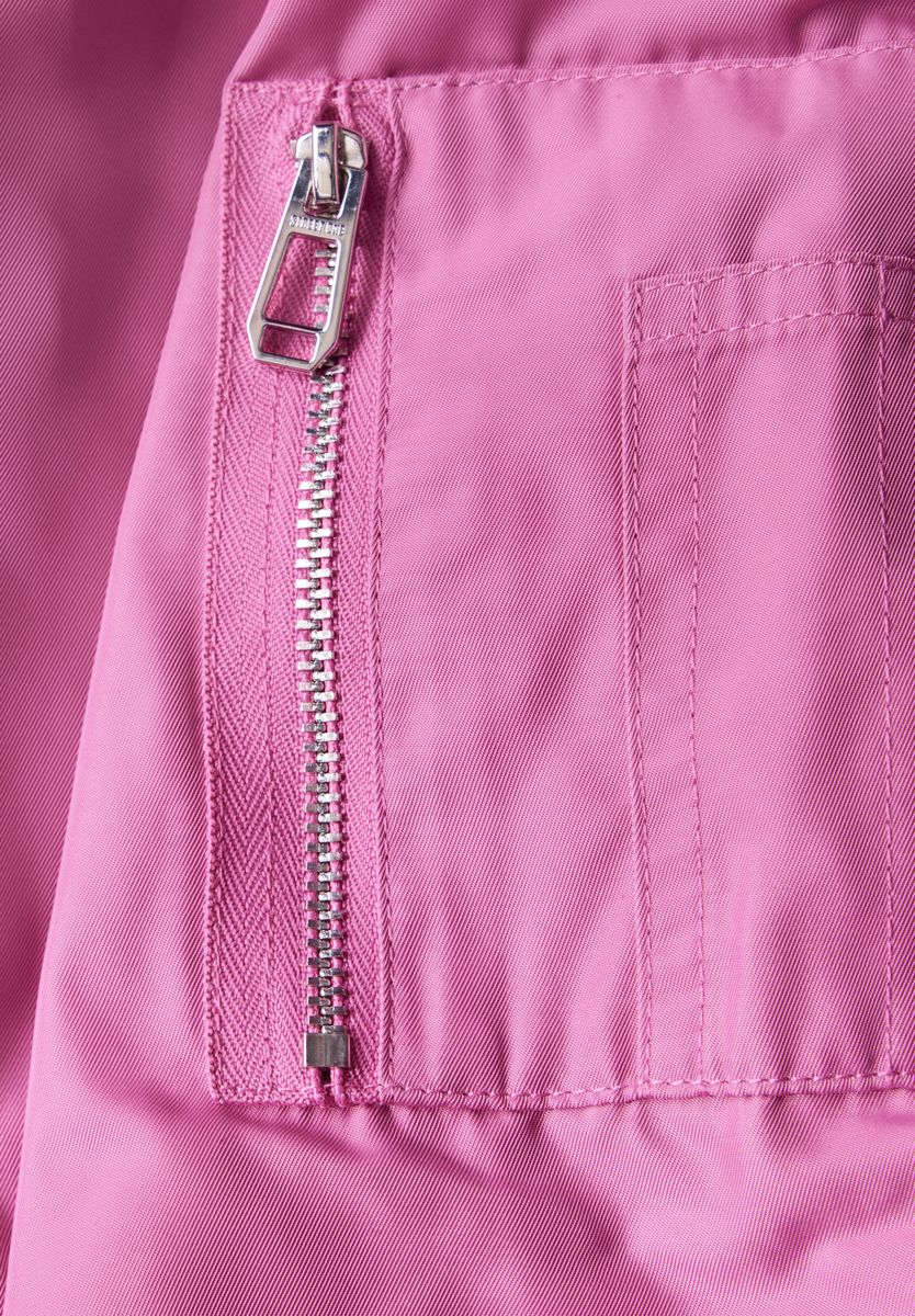 Schimmernder Blouson