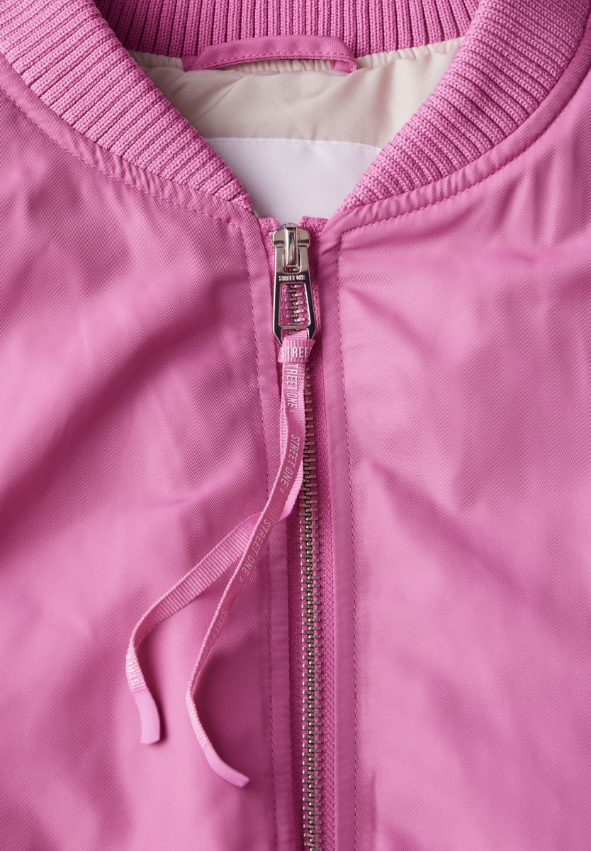 Schimmernder Blouson
