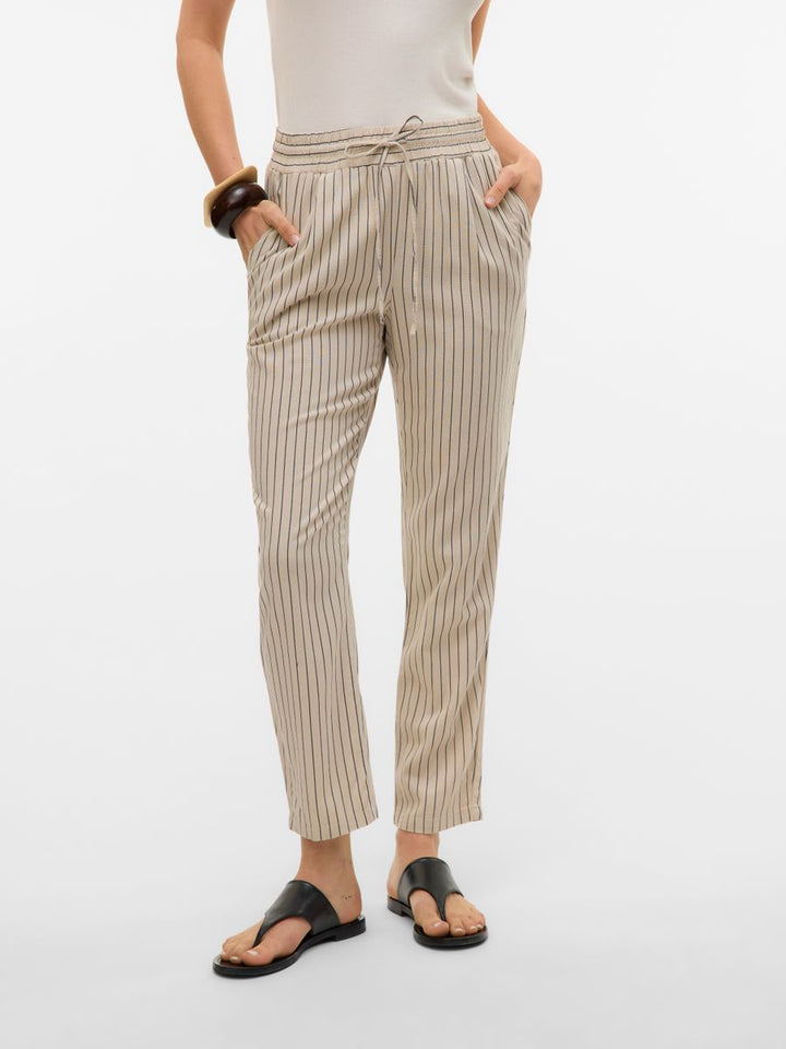 VMJESMILO MW ANKLE PANTS WVN GA NOOS