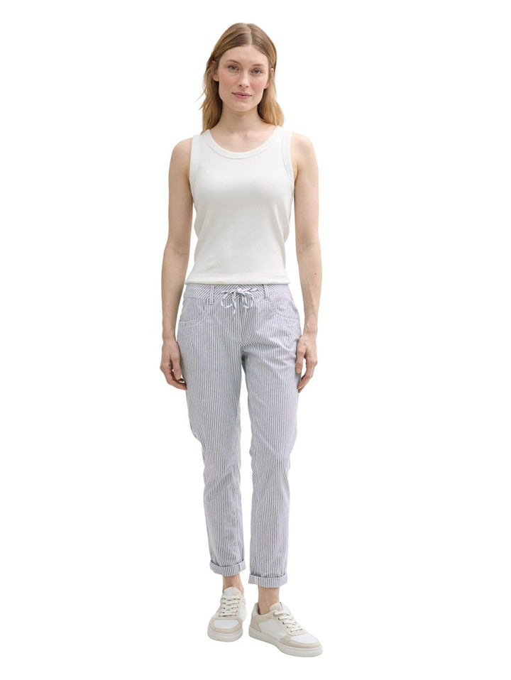 Tapered Relaxed Hose