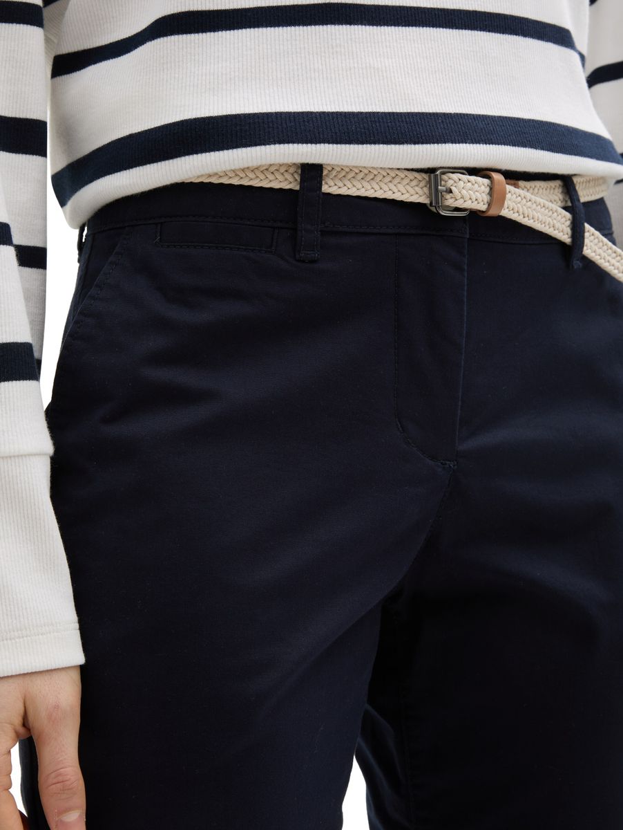 Slim Chino Hose mit Gürtel
