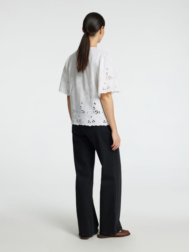 SLFDAHLIA SS BRODERI SHIRT NOOS
