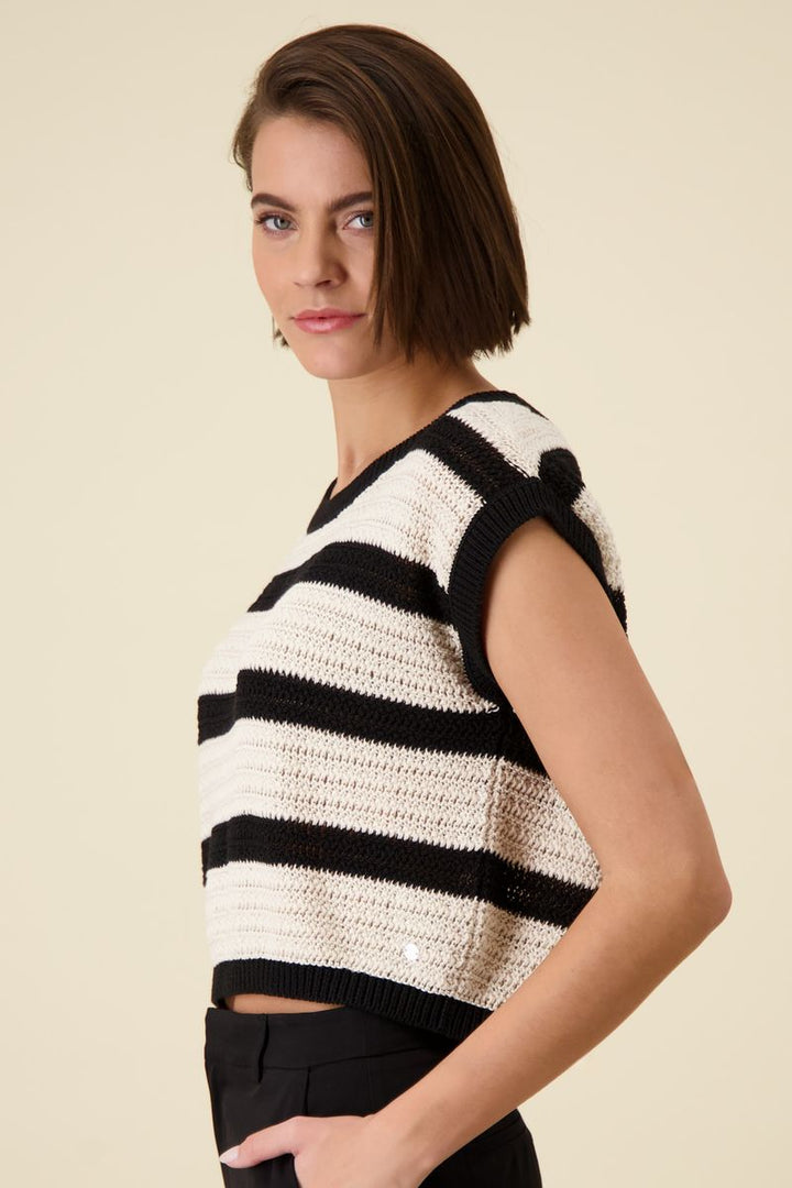 00012 - MONARI - 409956