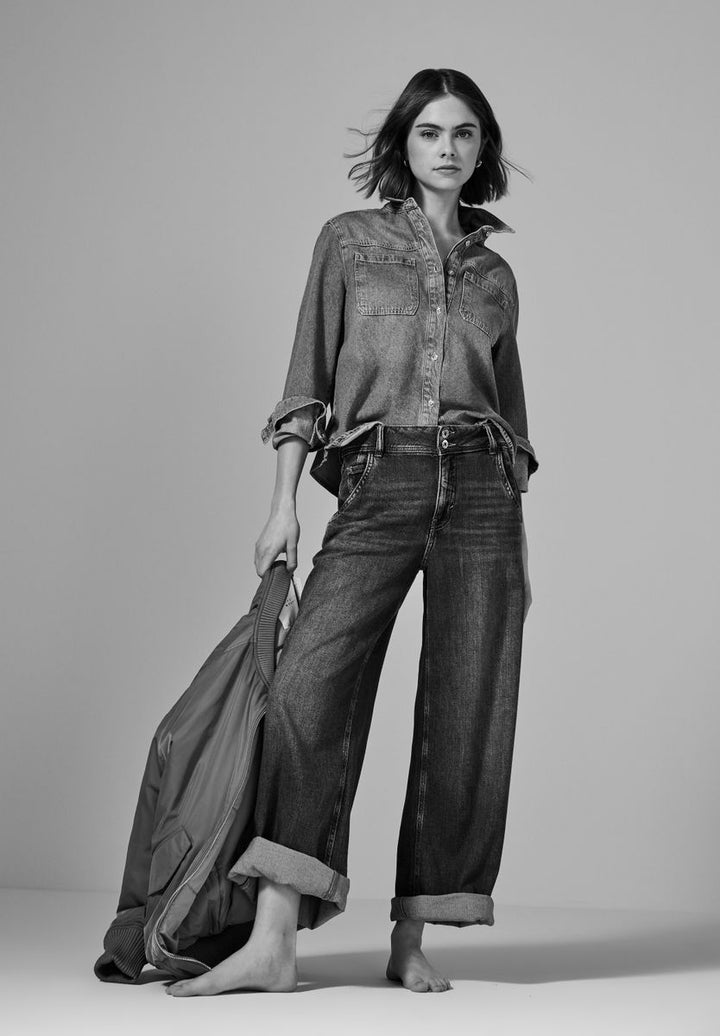 Wide Leg Jeans