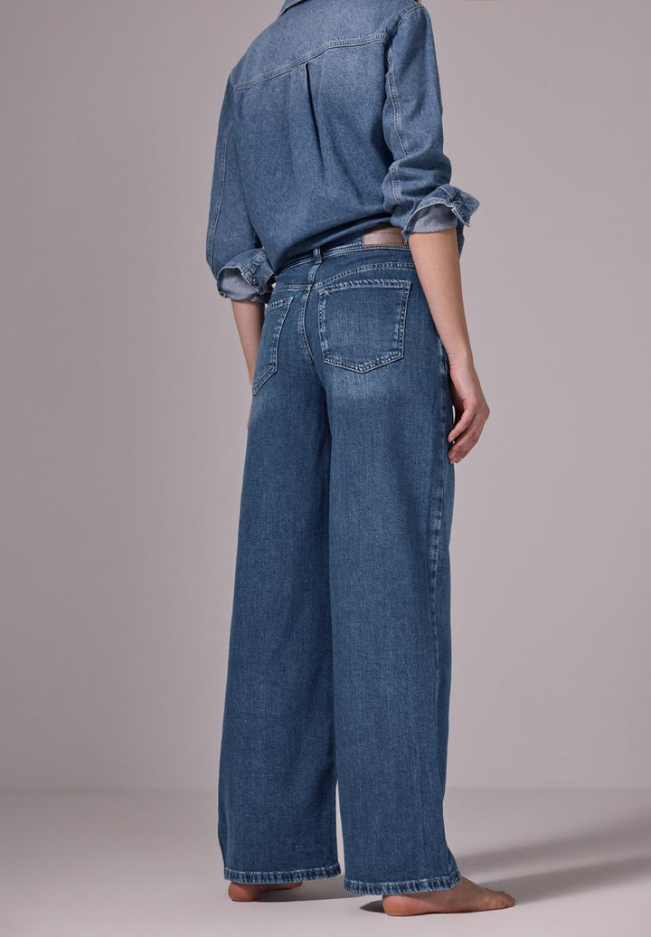 Wide Leg Jeans