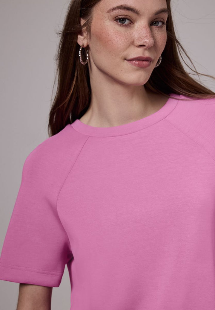 Raglan T-Shirt in Silk-Optik