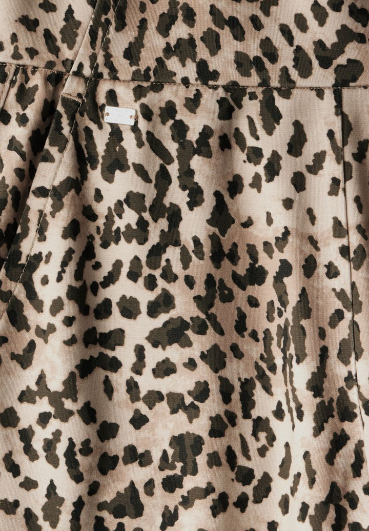 Culotte im Leo-Look