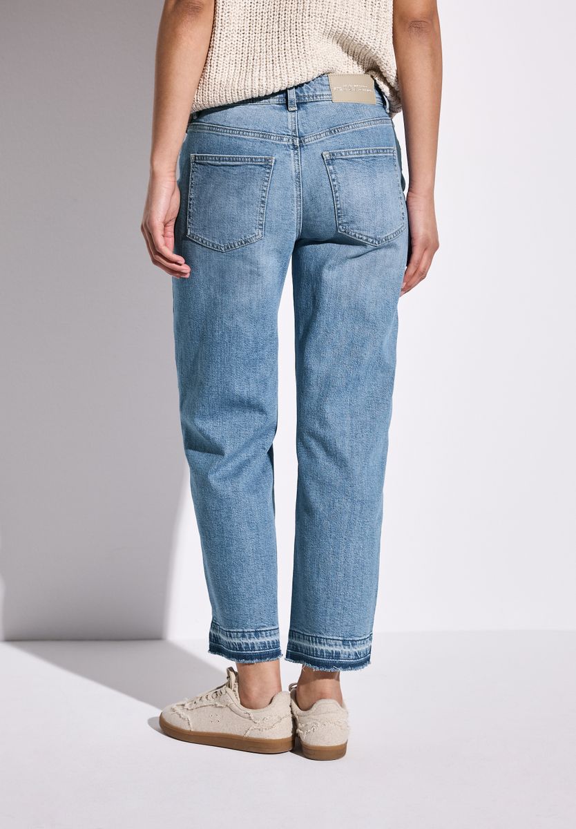 Straight Leg Jeans