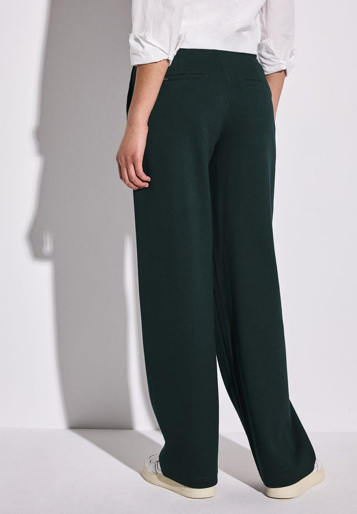 Straight Leg Hose