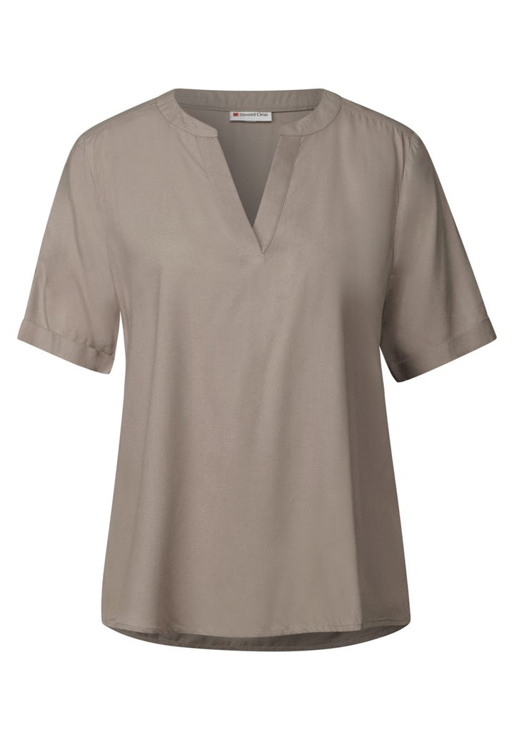 Bluse in Unifarbe