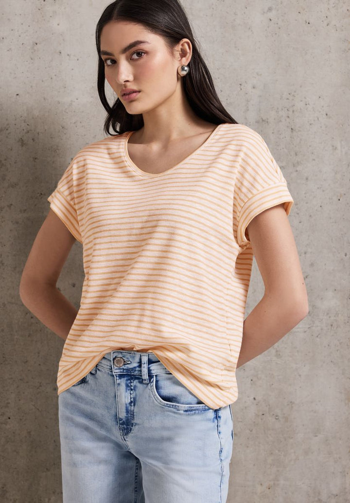 Gestreiftes Shirt
