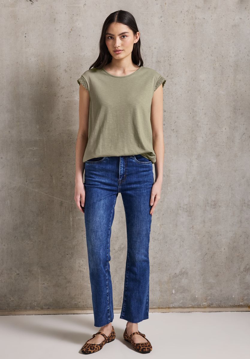 Shirt mit Häkeldetails
