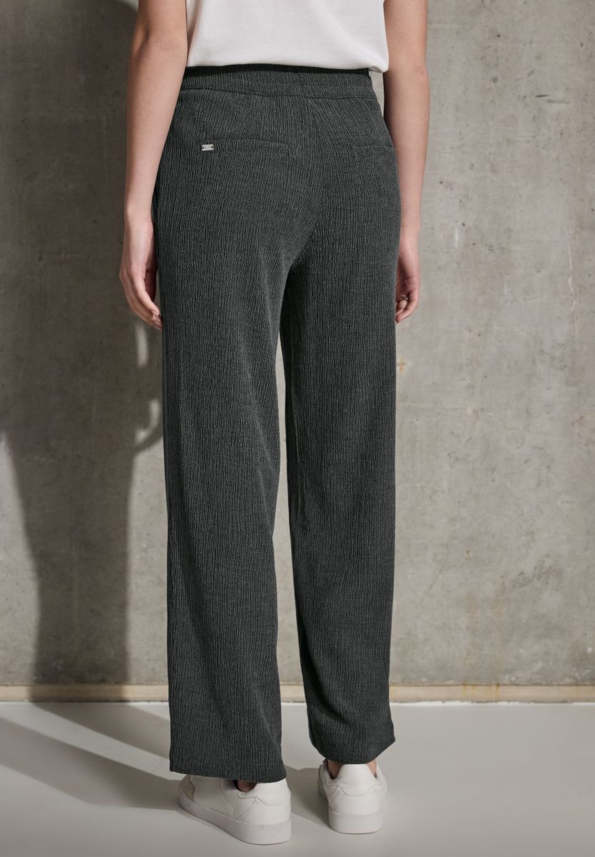 Straight Leg Strukturhose