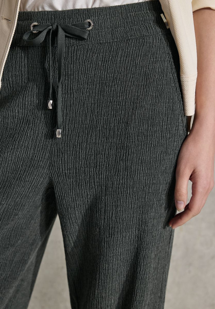 Straight Leg Strukturhose
