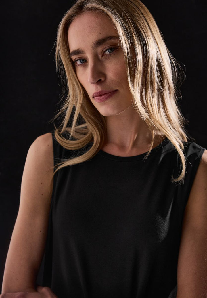 Kleid mit Chiffon-Detail
