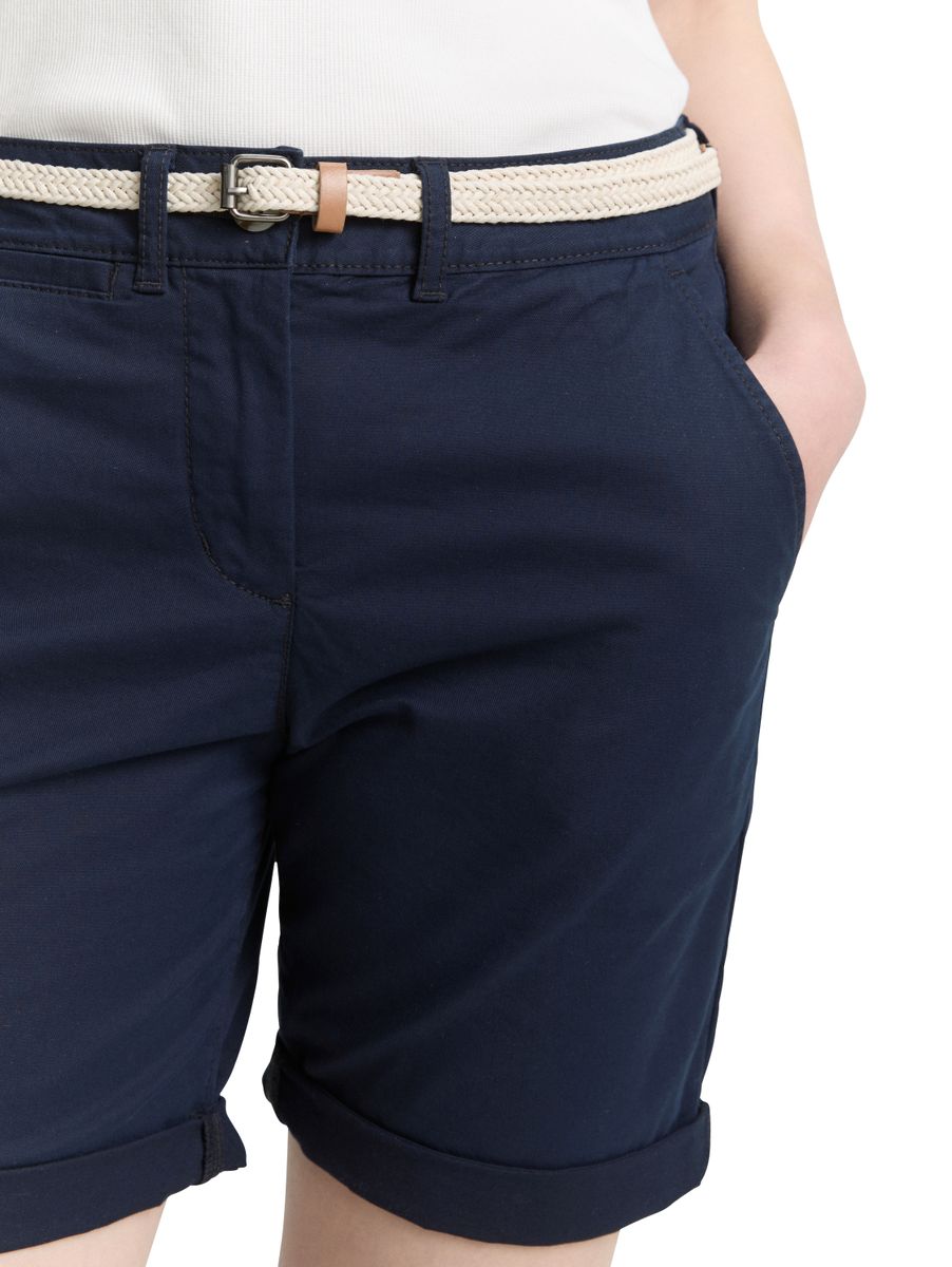 Chino Bermuda Shorts mit Gürtel