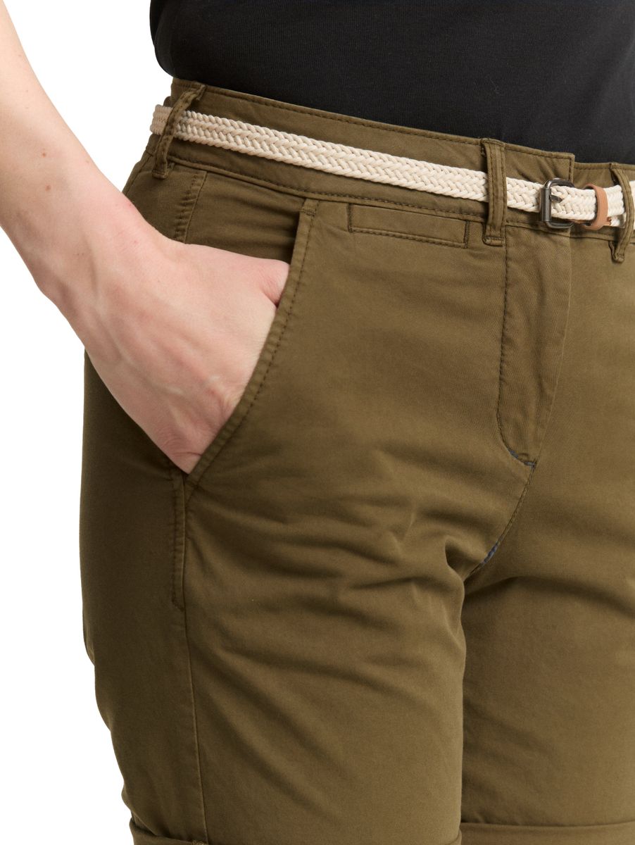 Chino Bermuda Shorts mit Gürtel
