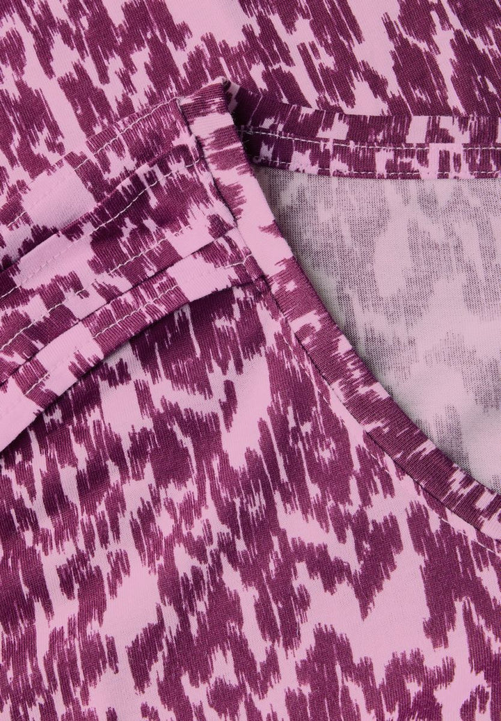 T-Shirt mit Minimal Print