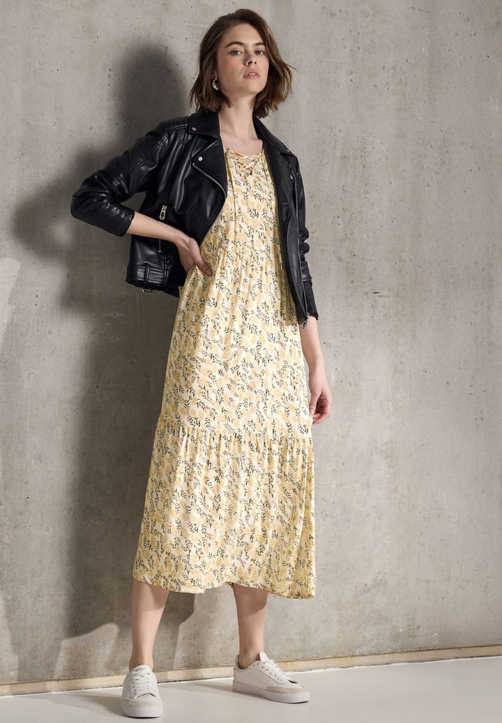 Volant Kleid