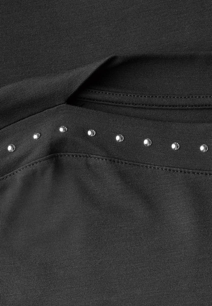 T-Shirt mit Nieten