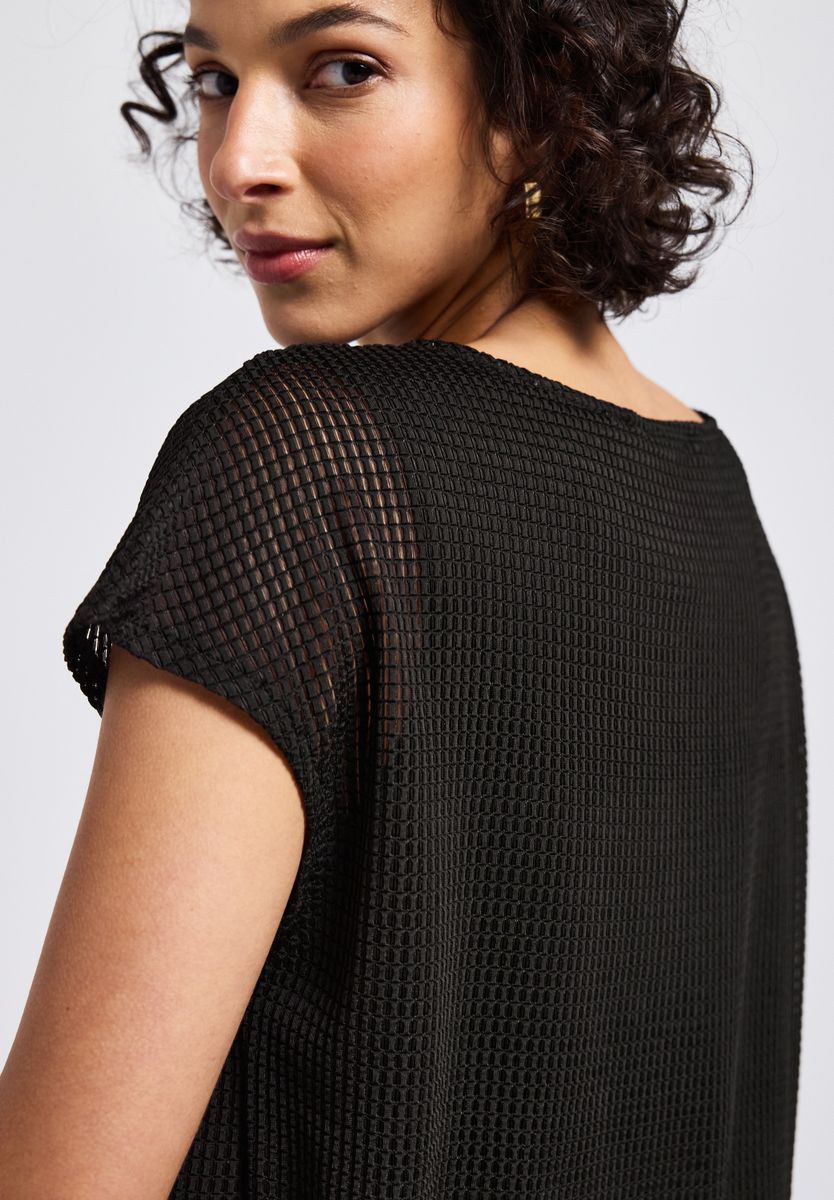 2-in-1 Mesh T-Shirt