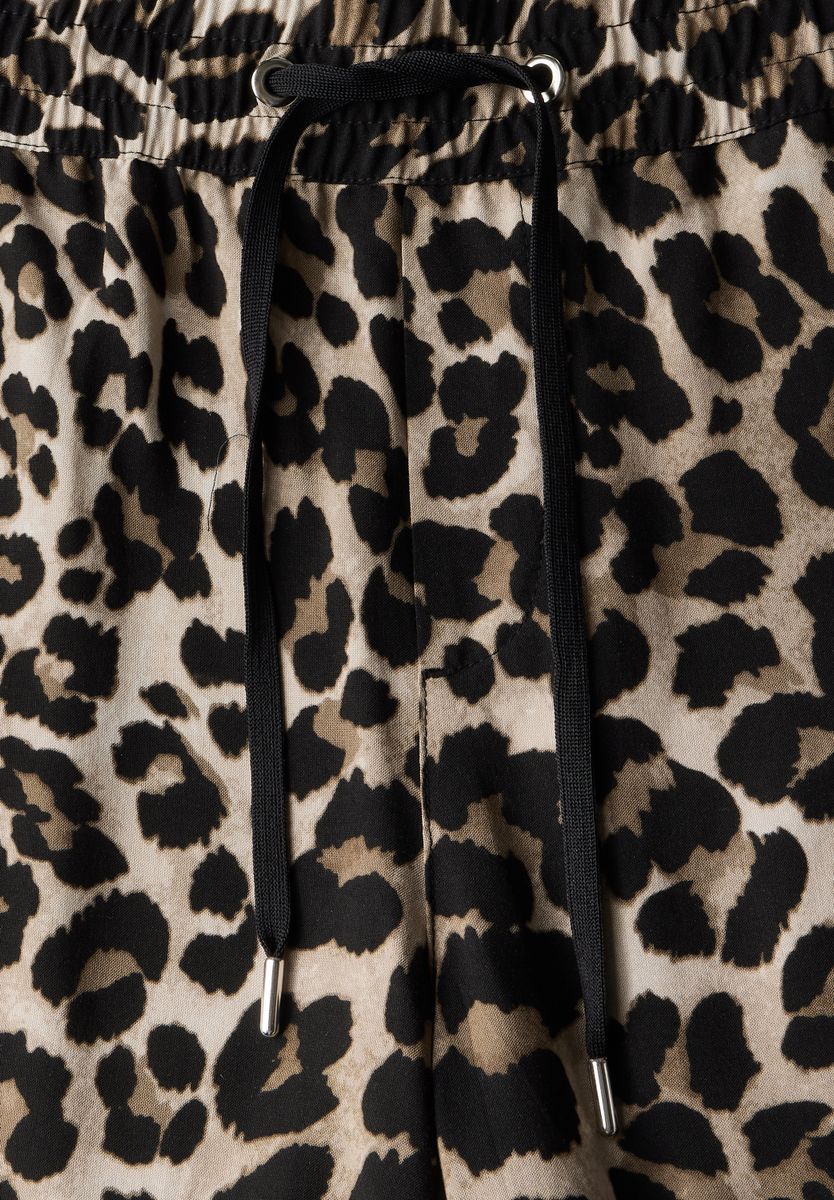 Leo Wide Leg Hose