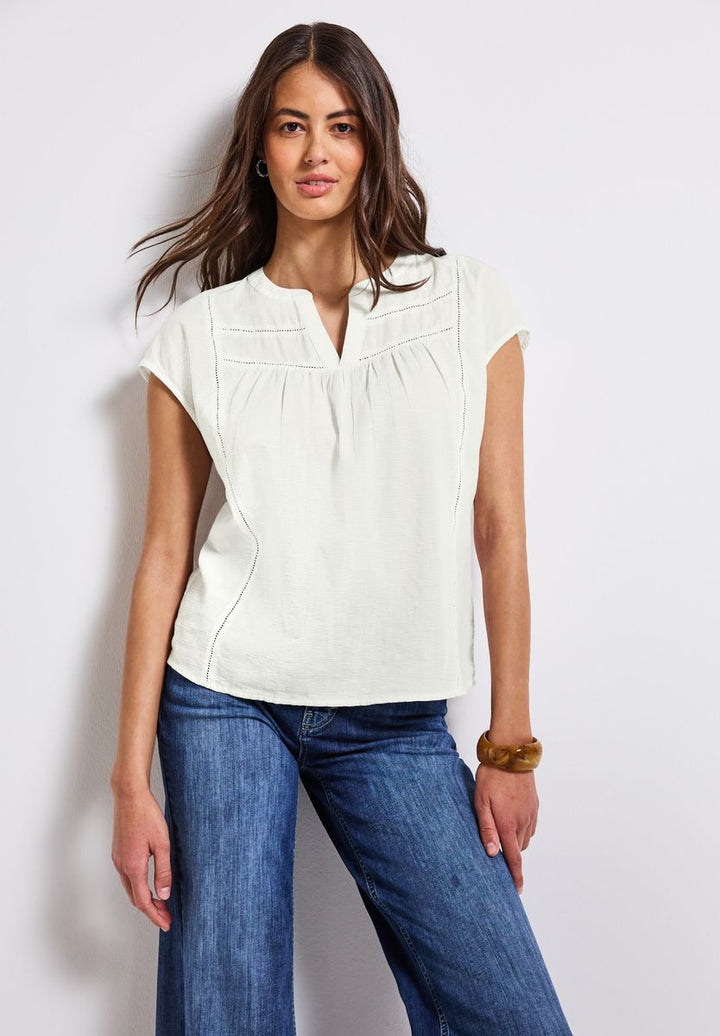 Bluse mit Tape-Details