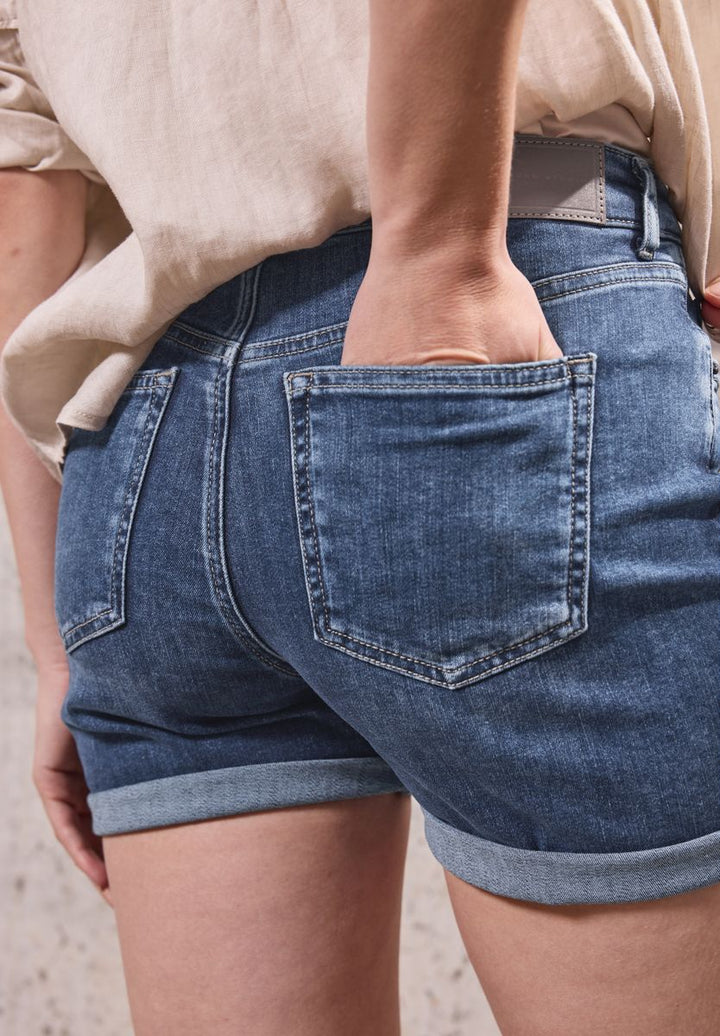 Jeansshorts im Casual Fit