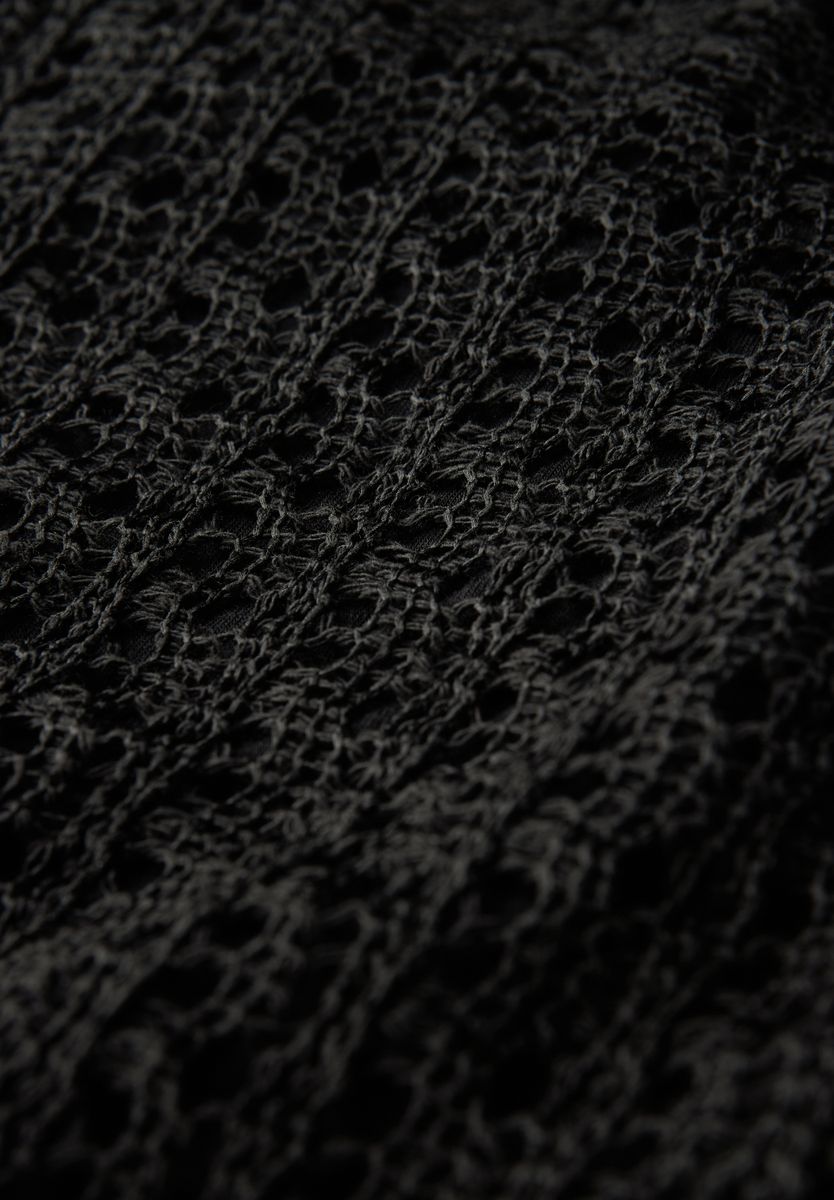 Spitzenkleid mit V-Neck