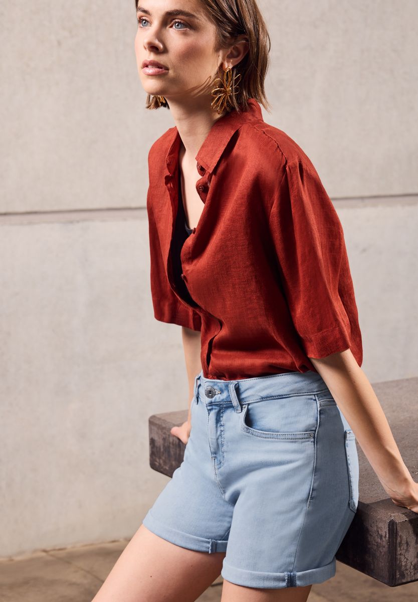 Jeansshorts im Casual Fit