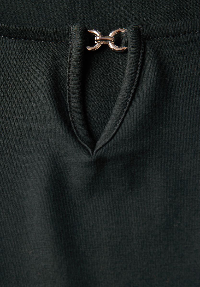 Shirt mit Cut-Out
