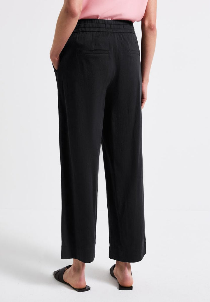 Straight Leg Hose